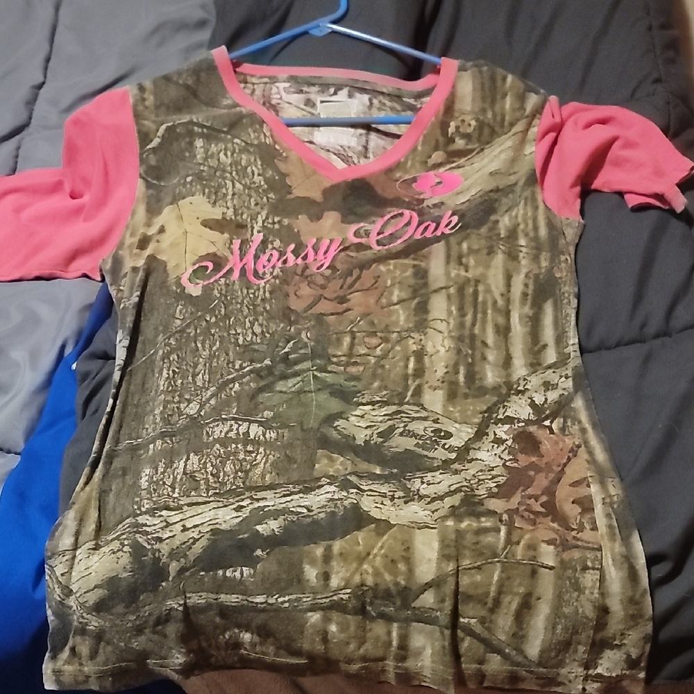 Mossy Oak Ladies Camo and Pink T-Shirt